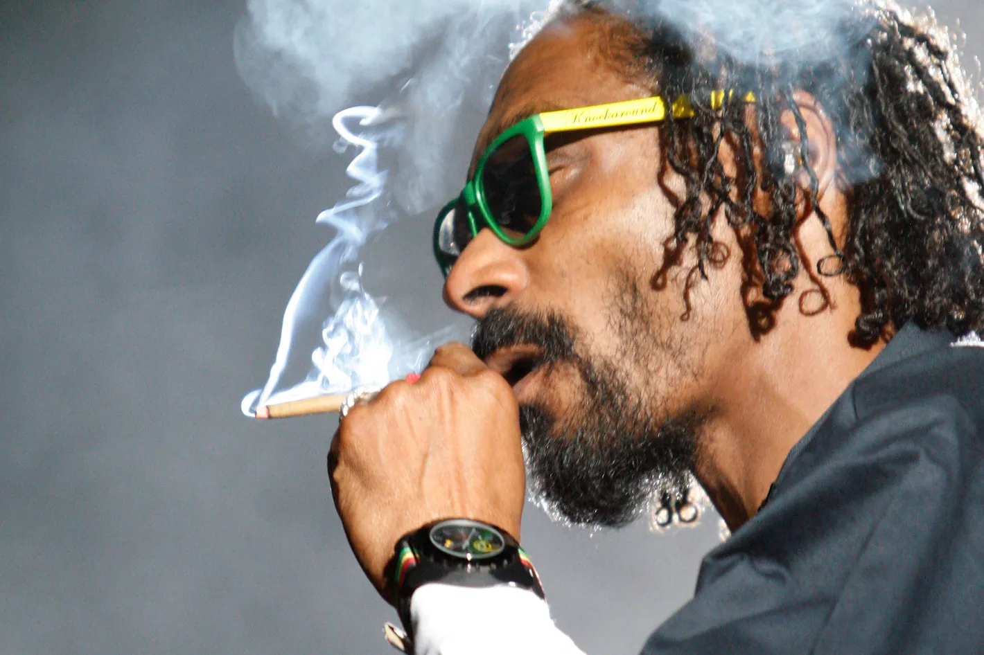 Snoop Dogg Rapper Journey An Iconic Tale